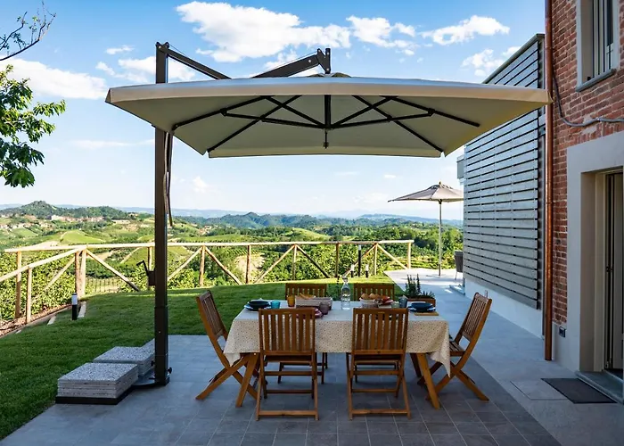 Relais Casa Clara Nyaraló Montaldo Roero